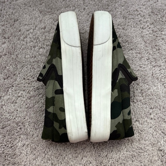 Restricted Camouflage Platform Slip-On Shoes - Picture 6 of 8